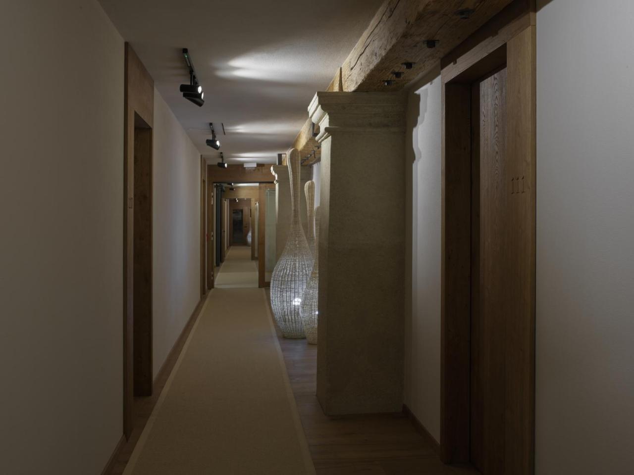 Lotrinsky Hotel Velké Pavlovice 外观 照片